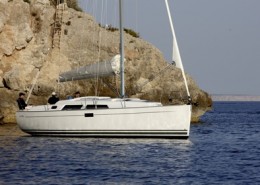 Rent sailboat Hanse 350, Bombon Segundo