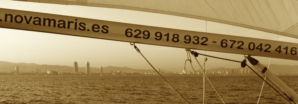 Disfruta del skyline de Barcelona desde nuestros veleros